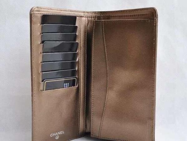 最高級のコピー ブランド 財布 コピー  存在感際立つ長財布