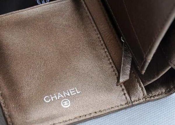 最高級のコピー ブランド 財布 コピー  存在感際立つ長財布