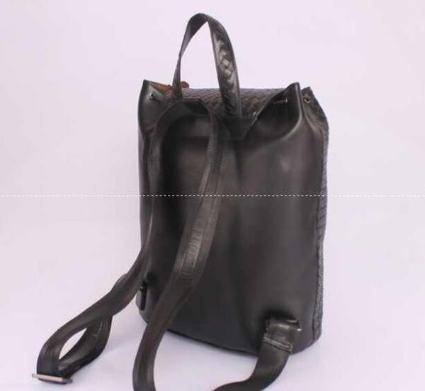 高い評価　BOTTEGA VENETA ボッテガ ブランド 　リュック人気ブランド　おしゃれなバッグ
