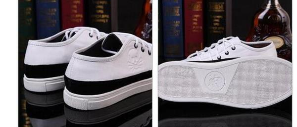 海外限定 アレキサンダー・マックイーン　スニーカー人気ブランド　ALEXANDER MCQUEEN シューズ