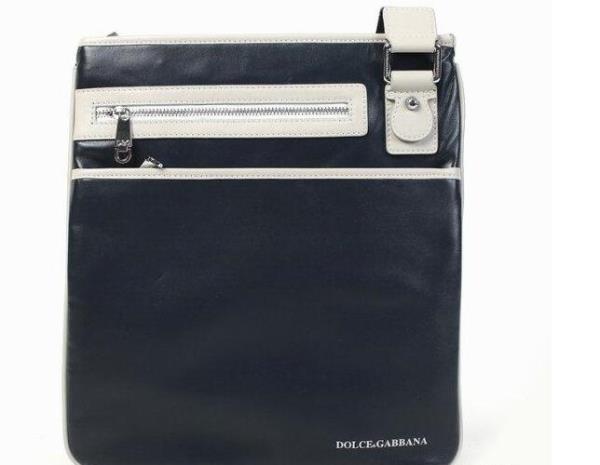 知名度が高いドルチェ＆ガッバーナ DOLCE&GABBANA　 収納性が満点のハンドバッグ人気ブランド