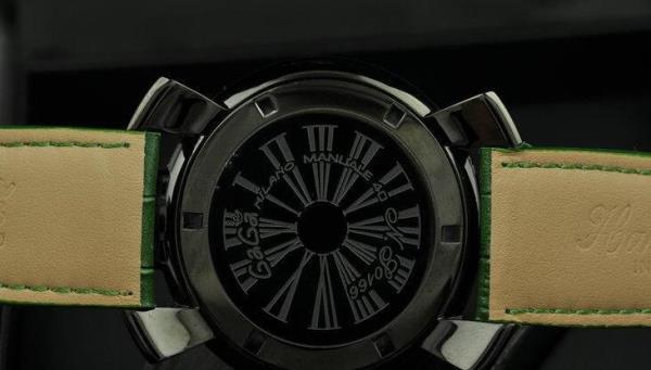 お洒落なガガミラノ GaGa MILANO スリム46MM メンズ 5084.1　格好よい腕時計