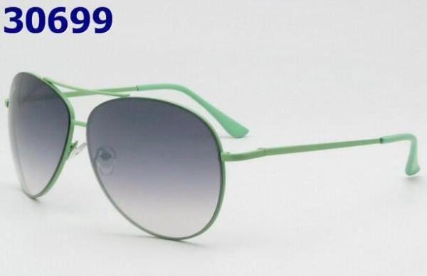 お得なセール　RAYBAN レイバン 偽物 低価格　サングラス