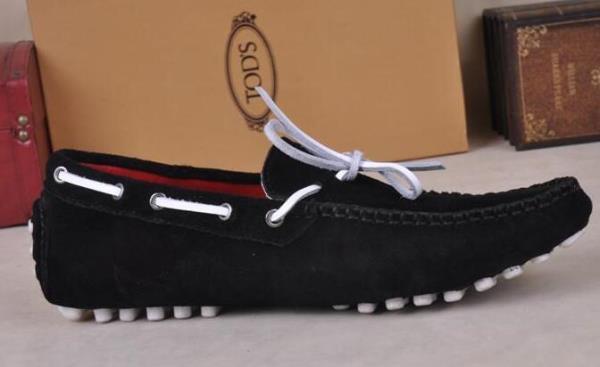 上質な大人カジュアルの TOD'S トッズ靴新作 　軽量仕様　シューズ スエード 靴