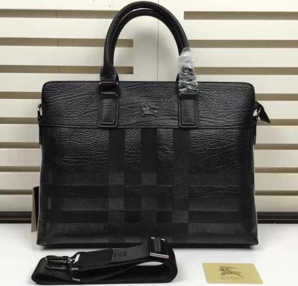 限定品　バーバリー 偽物　BURBERRY 　汎用性が高い手持ち&ショルダー掛けバッグ