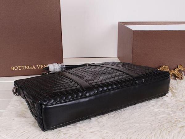 今季の爆款　BOTTEGA VENETAボッテガ ブランド スーパー コピー 　高級感あるメンズバッグ