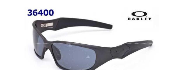知的な印象にOAKLEY オークリー 　低価格で魅力的なサングラスブランドコピー