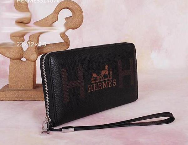 一味違った魅力　 HERMES エルメス 財布 コピー  愛用している財布