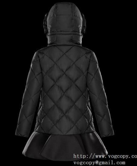 可愛いモンクレールレディースダウンジャケットヴァロゲッテMONCLER VAULOGETTE ダウンアウター裾
