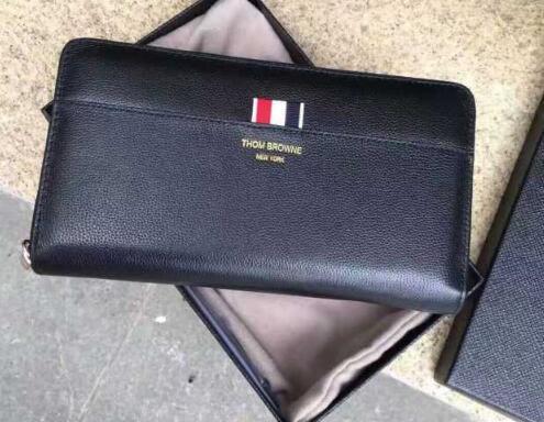 上品なトムブラウン財布メンズ THOM BROWNE ラウンドファスナー長財布本革ウォレット