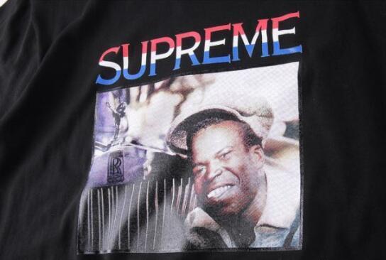 カジュアルなシュプリームＴシャツコピー SUPREME プリント半袖クールネックインナーブラック