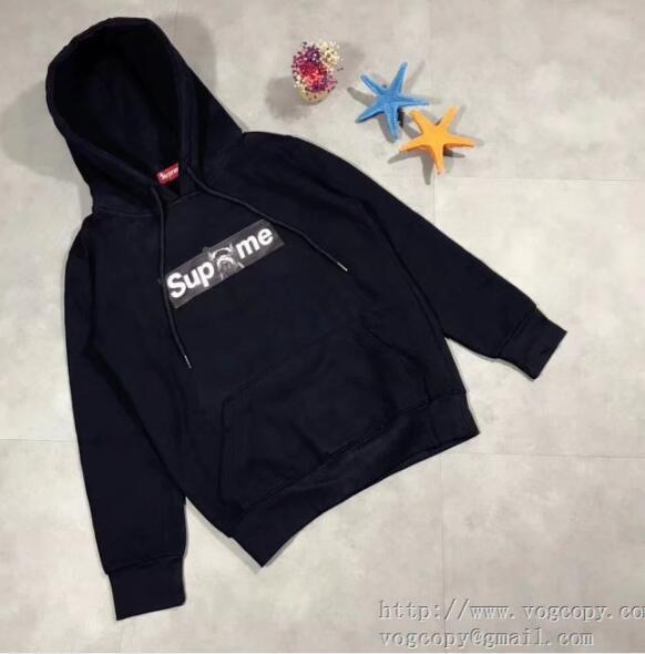 シンプルなシュプリームパーカーコピーSUPREME プルオーバースウェットパーカーブラック