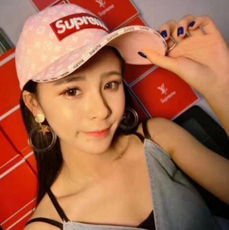 総合ランク高きアイテムのSUPREMEシュプリームスーパーコピーの男女兼用キャップブラック、ピンク、赤色、ホワイト4色～
