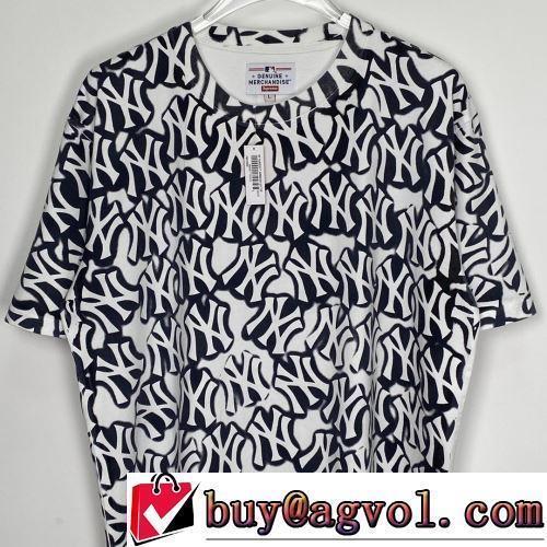 シュプリームコピー 大人の個性を。SUPREME X YANKEES AIRBRUSH TEE 高品質 デザイン性の高い お洒落に魅せる 2022春夏 半袖Tシャツ