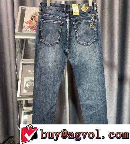 デニムパンツ バーバリースーパーコピー 2022春夏 程よい色落ち感 上品に着こなせ 本格なデニム地
