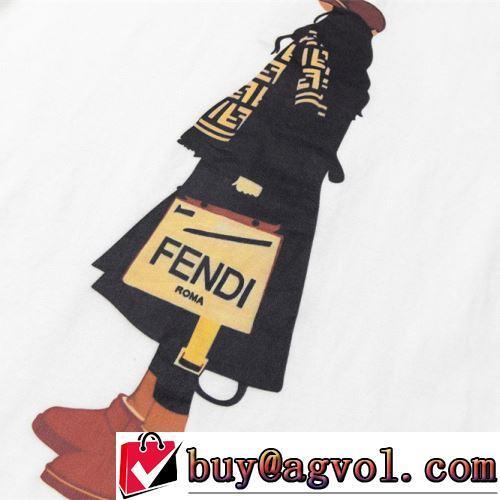 2022春夏 ラウンドネック 体の運動機能を助け プリント Tシャツ FENDI偽物ブランド 上品な輝きを放つ形