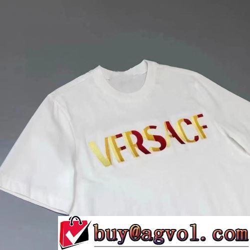 ヴェルサーチブランドコピー 2022春夏 プリント 半袖Tシャツ 2色可選 極上の着心地 しわになりにくい