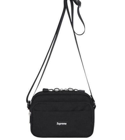 存在感に溢れるアイテム　Supreme 15SS Shoulder Bag 1000 Denier Cordura ショルダーバッグ .