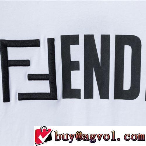 2022春夏しわになりにくい  細身のシルエット 半袖Tシャツ 変わらない人気を誇る FENDIスーパーコピー