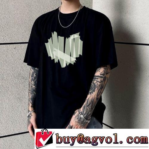 縦には伸びにくい 2022春夏 半袖Tシャツ 絶大な人気を誇る GIVENCHYブランドコピー デザイン性の高い
