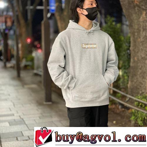 SUPREMEスーパーコピー 3色可選 パーカー 2022新作 上品な輝きを放つ形 リブ付 程よい厚み 定番無地パーカー