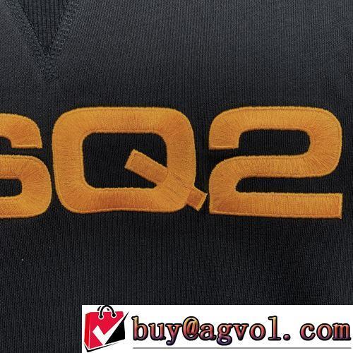 2022新作 極上の着心地 ビンテージ感ある プルオーバーパーカー 定番無地パーカー DSQUARED2ブランドスーパーコピー