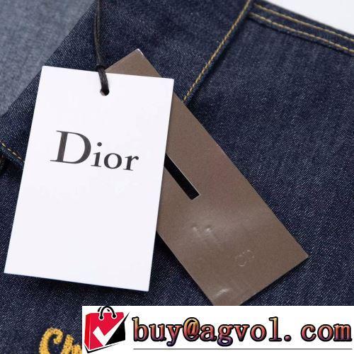 DIORスーパーコピー 綺麗に決まるフォルム！秋のお出かけに最適 2022新作 デニムジャケット スカートやパンツと相性抜群