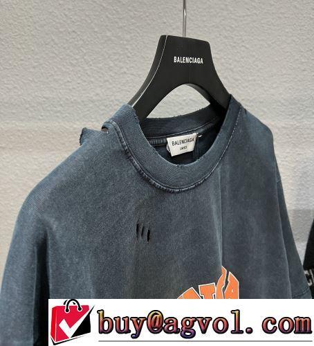 お洒落に魅せる 2022春夏 半袖Tシャツ 主役になる存在感 スーパーコピー 収縮性のある 快適な着心地 4色可選