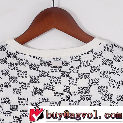 優しいフィット感 肌に密着 LOUIS VUITTONスーパーコピー 激安 2色可選 希少価値大！半袖Tシャツ 2022春夏