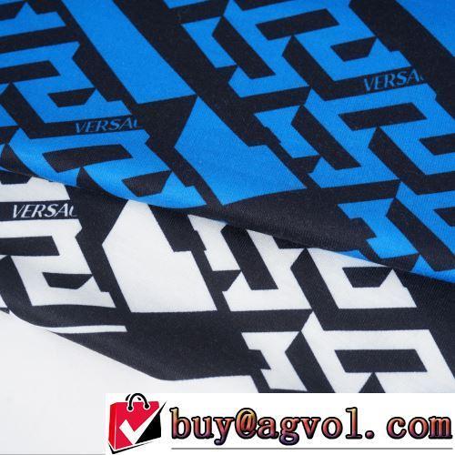 2022春夏 細身のシルエット Tシャツ 2色可選 先行販売 柔らかい手触り VERSACEコピー ブランド