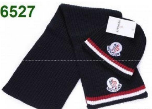高質量素材を使用したMONCLER 帽子 マフラー セットモンクレール 偽物 通販秋冬新作.