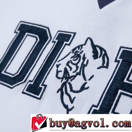 快適 2022春夏 デザイン性の高い 半袖Tシャツ 自然な肌触り ディオールスーパーコピー 激安 吸汗速乾