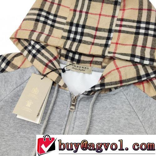 チェック柄 BURBERRYスーパーコピー 激安 ジャケット 2022新作 フード付きコート 海外セレブ愛用