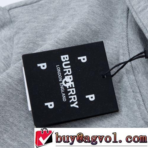 毎日着たい本命パーカー BURBERRY偽物ブランド 2022新作 パーカー 極上の着心地 オシャレロゴパーカー