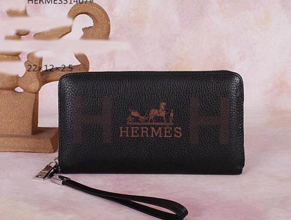一味違った魅力　 HERMES エルメス 財布 コピー  愛用している財布