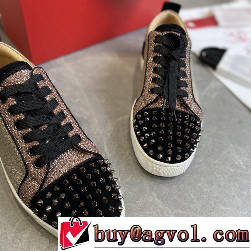 フラットシューズ ファッション 人気 2022新作 CHRISTIAN LOUBOUTINブランド 偽物 通販 大人の雰囲気抜群 クッション加工