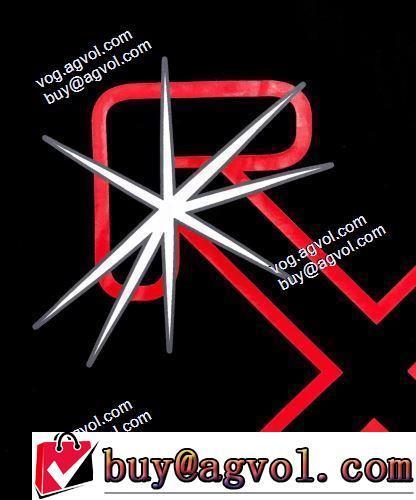 2021 著名人の着用 OFF-WHITE オフホワイト Tシャツ/半袖コピー VOG コピー 流行に関係なく長年愛用できる 柔らかい手触り