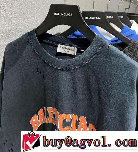 お洒落に魅せる 2022春夏 半袖Tシャツ 主役になる存在感 スーパーコピー 収縮性のある 快適な着心地 4色可選