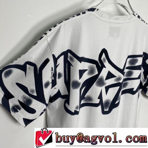シュプリームコピー 大人の個性を。SUPREME X YANKEES AIRBRUSH TEE 高品質 デザイン性の高い お洒落に魅せる 2022春夏 半袖Tシャツ