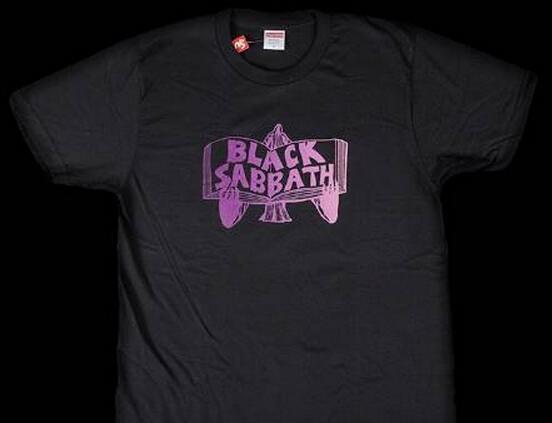 大人気　シュプリーム ブラックサバス トム　季節も快適にTシャツ　ブラック.