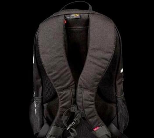 値下げるアイテム　シュプリーム　SUPREME　14SS Logo Backpack 大評価　ロゴバックパック　リュック .