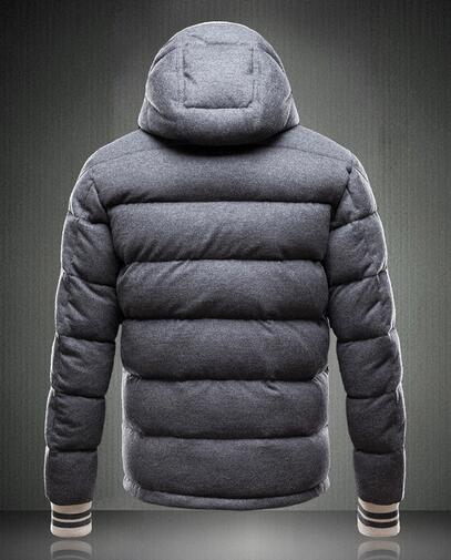 大人気　MONCLER　モンクレールスーパーコピー　洗練されたデザインメンズダウンジャケット.