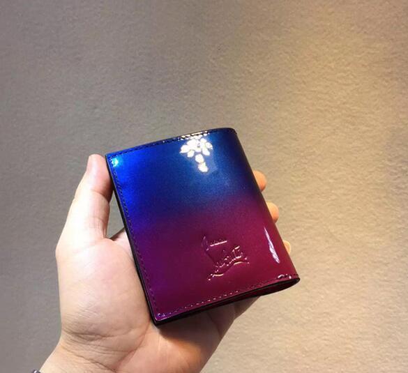 プレゼントに クリスチャン ルブタン  新アイテム ウォレット 財布.