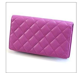 2016魅惑二つ折り長財布　コピー ブランド ブランド  CAVIAR PINK マトラッセ キルティング キャビアスキン 型押しカーフスキン