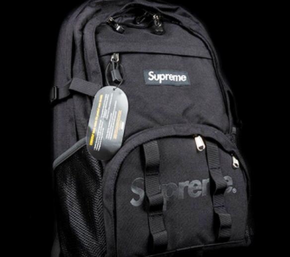 実用性に溢れるアイテム　Supreme  デニールコーデュラバックパック　柔軟で柔らか　バッグ.