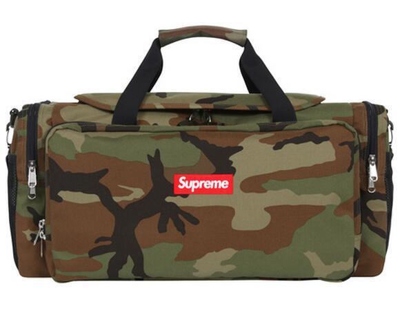 希少　Supreme シュプリーム Denier Cordura 定番のアイテム　ダッフルバッグ .