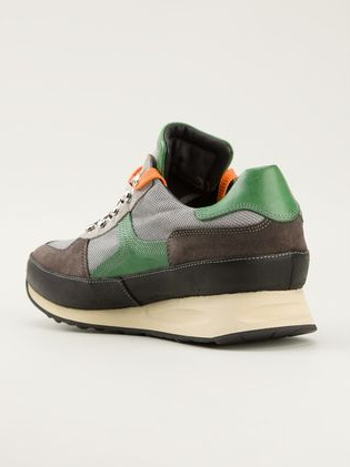 DSQUARED2偽物カラーブロックスニーカー