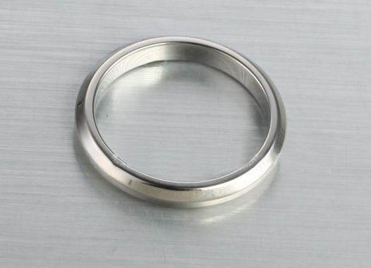 ド カルティエ コピー品激安ファッション結婚指輪 レディース