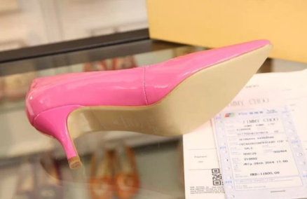 ジミーチュウ コピー品激安パンプス ハイヒール シューズ