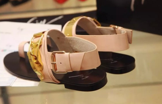 Giuseppe.Zジュゼッペザノッティ偽物新品女性サンダル